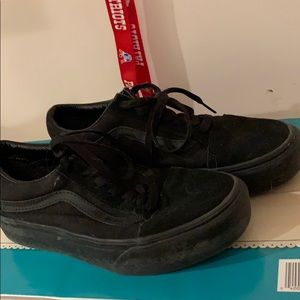 BLACK PLATFORM VANS